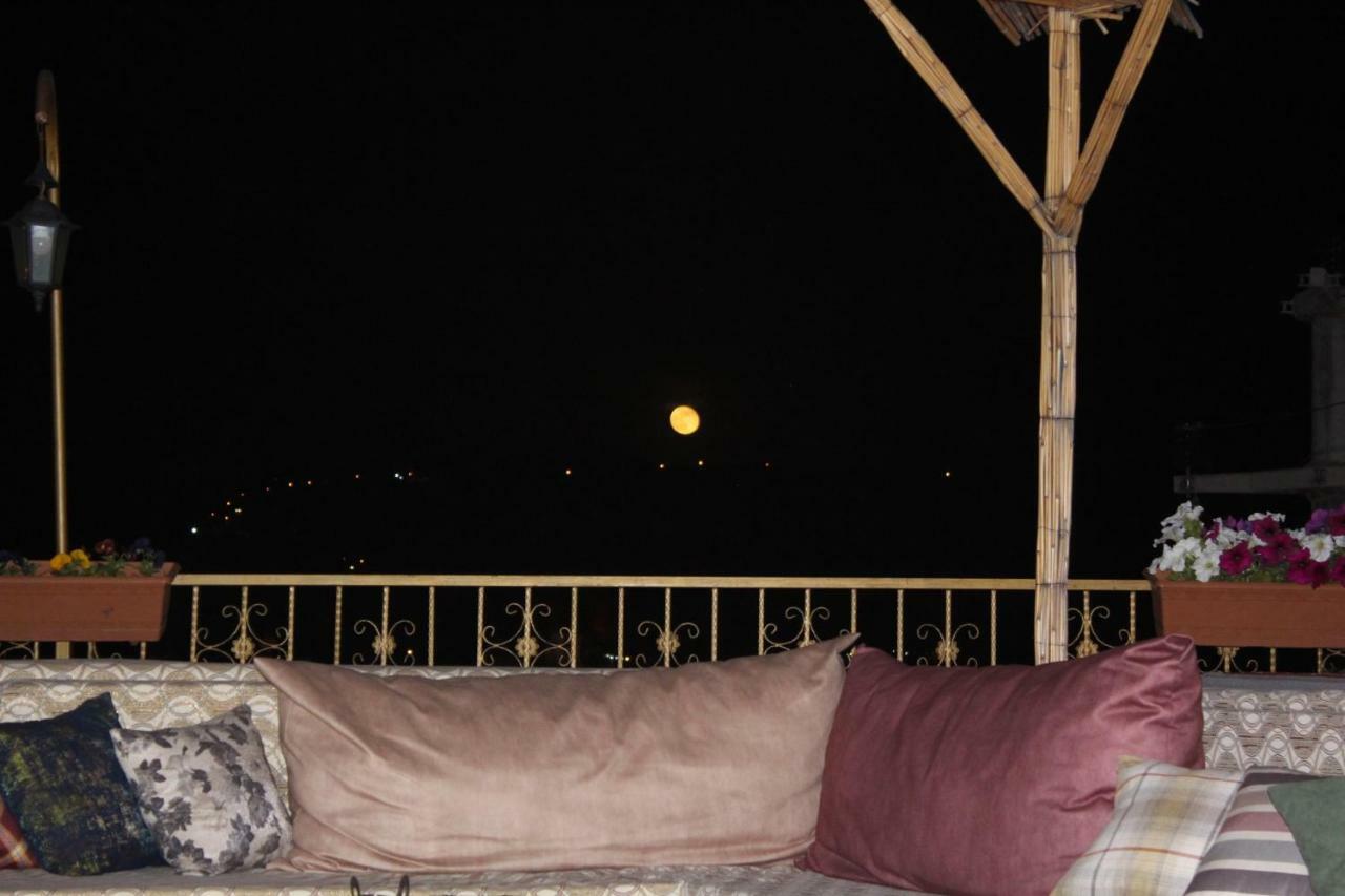 Moira Stone House Hotel เกอเรเม ภายนอก รูปภาพ